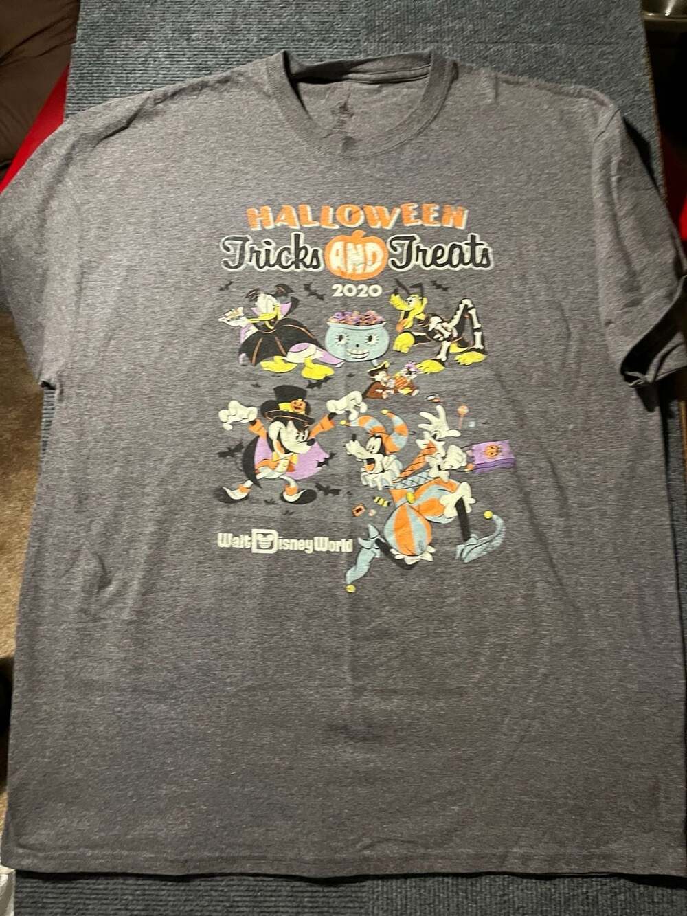 Walt Disney World Halloween Tricks And Treats 2020 Mickey & Friends T-Shirt